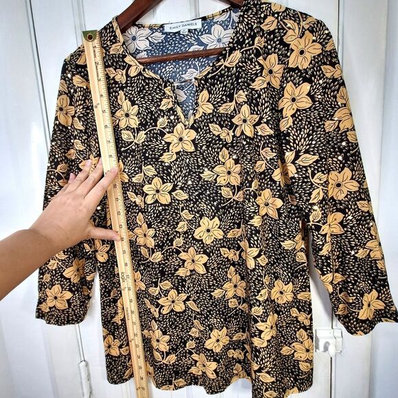 Emily Daniels Orange Black Floral Sequined Blouse Top Sz M - Picture 7 of 10